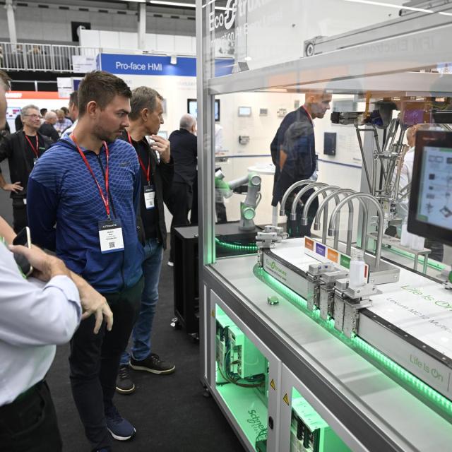 Product group at AUTOMATIK trade fair: Industrial IT, AI & Cybersecurity