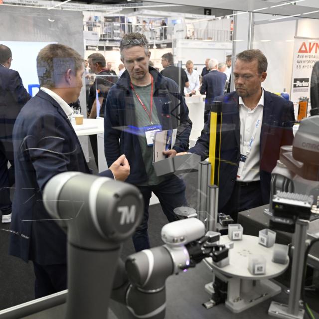 Product group at AUTOMATIK trade fair: Motion & Drives